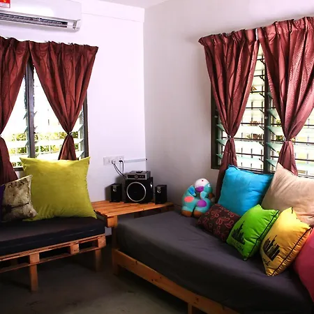 The Retreat Homestay Tanjong Malim Exterior photo